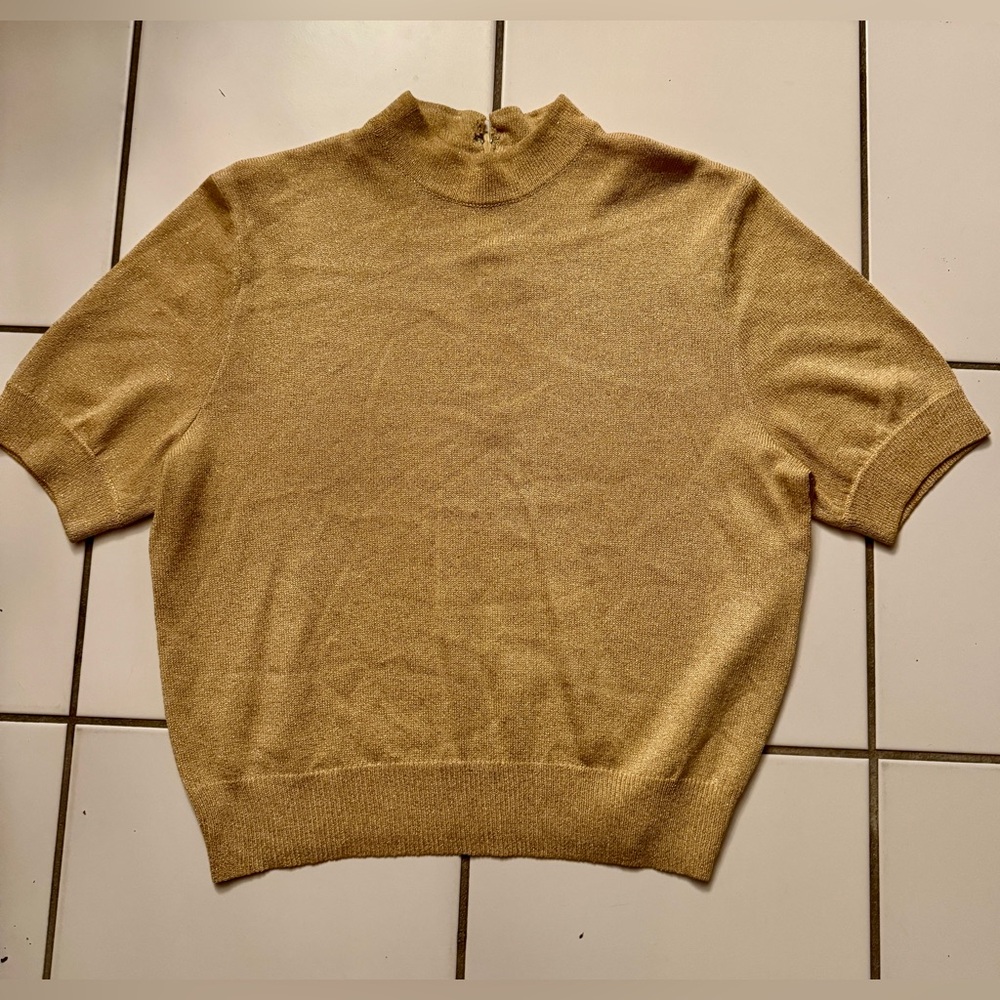 St. John Knits Metallic Gold Glitter Short Sleeve Sweater - Size M